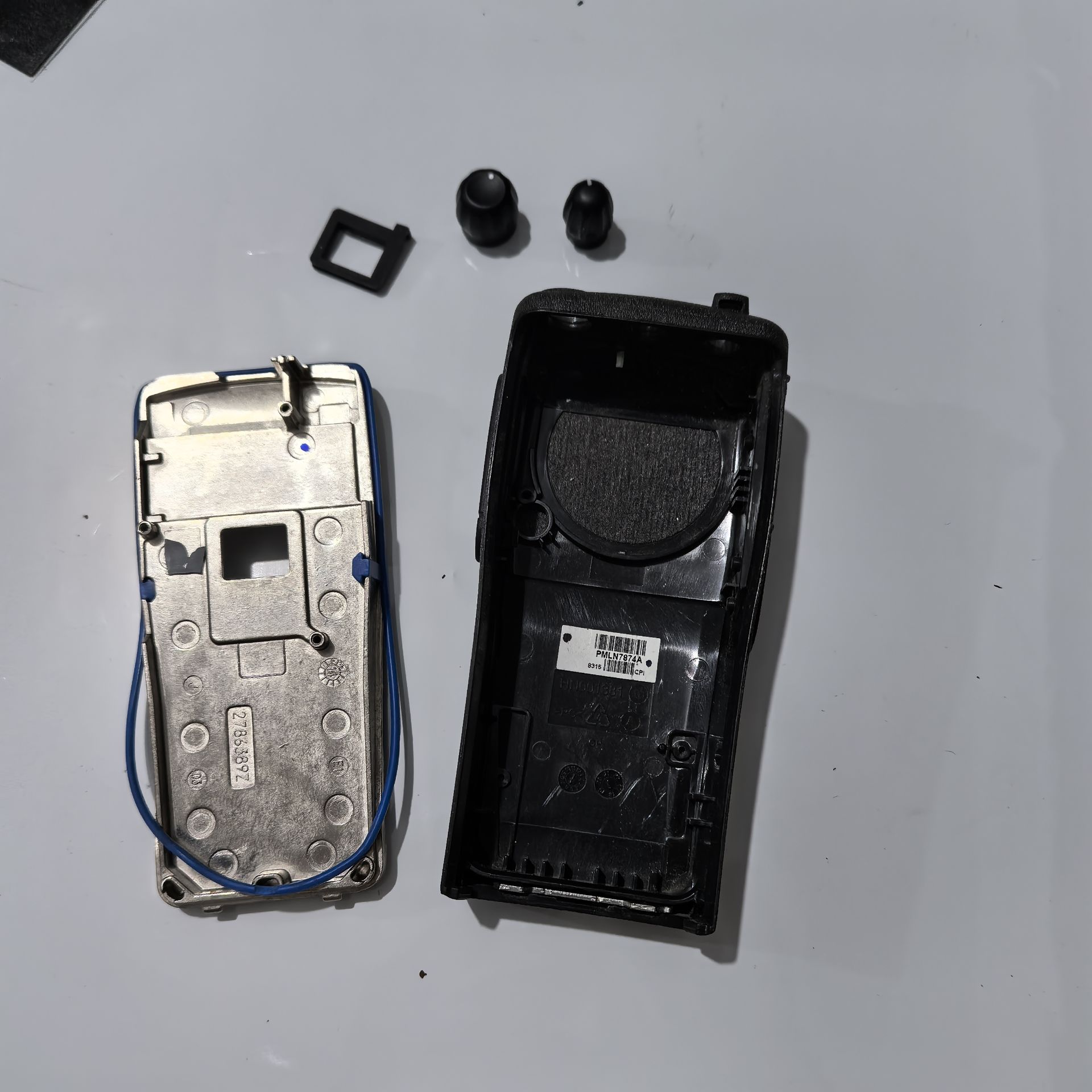 トランシーバーシェル交換用スピーカー付き Motorola  - Speaker Enclosure のレビューと価格