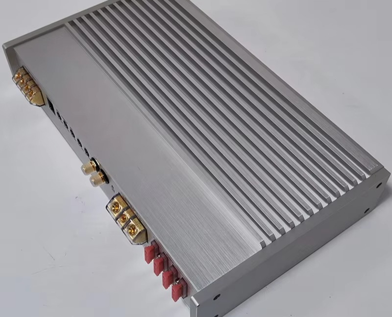 XT2000.1D 新設計 大出力 カーオーディオアンプ ク - Class D Amplifier のレビューと価格